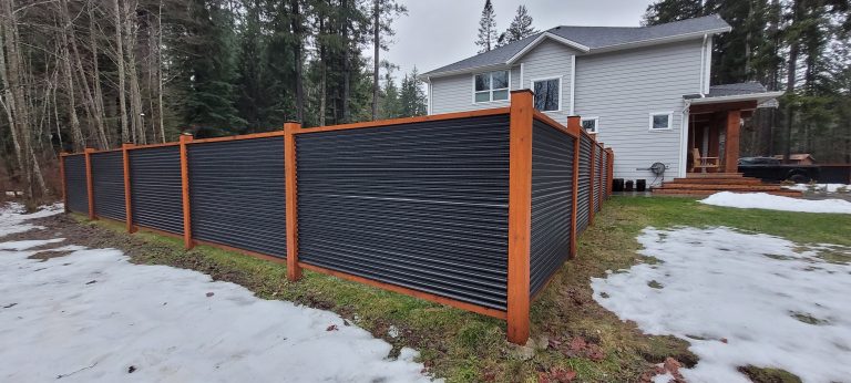 Cedar board fencing — Island Green Services Vancouver Island